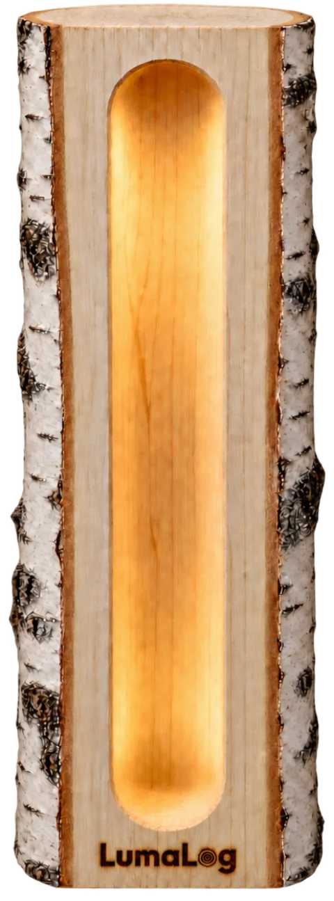 پشت LumaLog از چوب توس، با شیار فرزکاری‌شده‌اش.